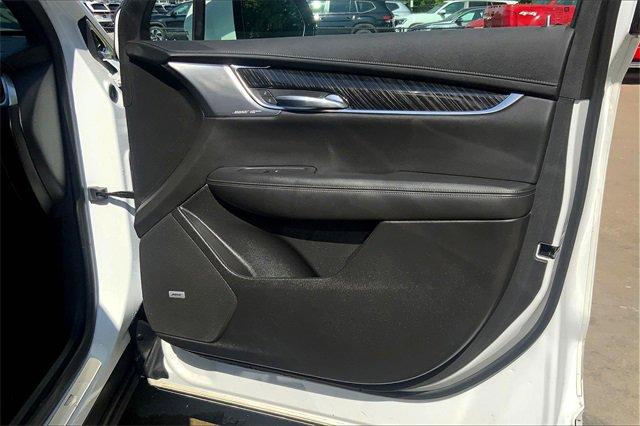 2021 Cadillac XT6 Vehicle Photo in KANSAS CITY, MO 64114-4545