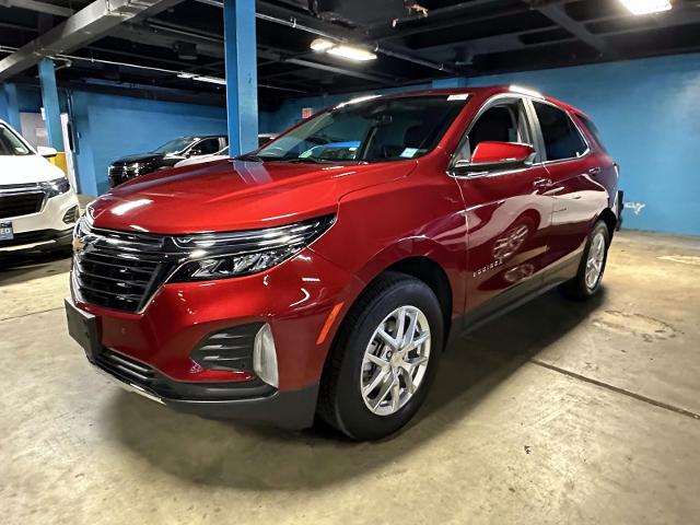 2024 Chevrolet Equinox Vehicle Photo in Roslyn, NY 11576