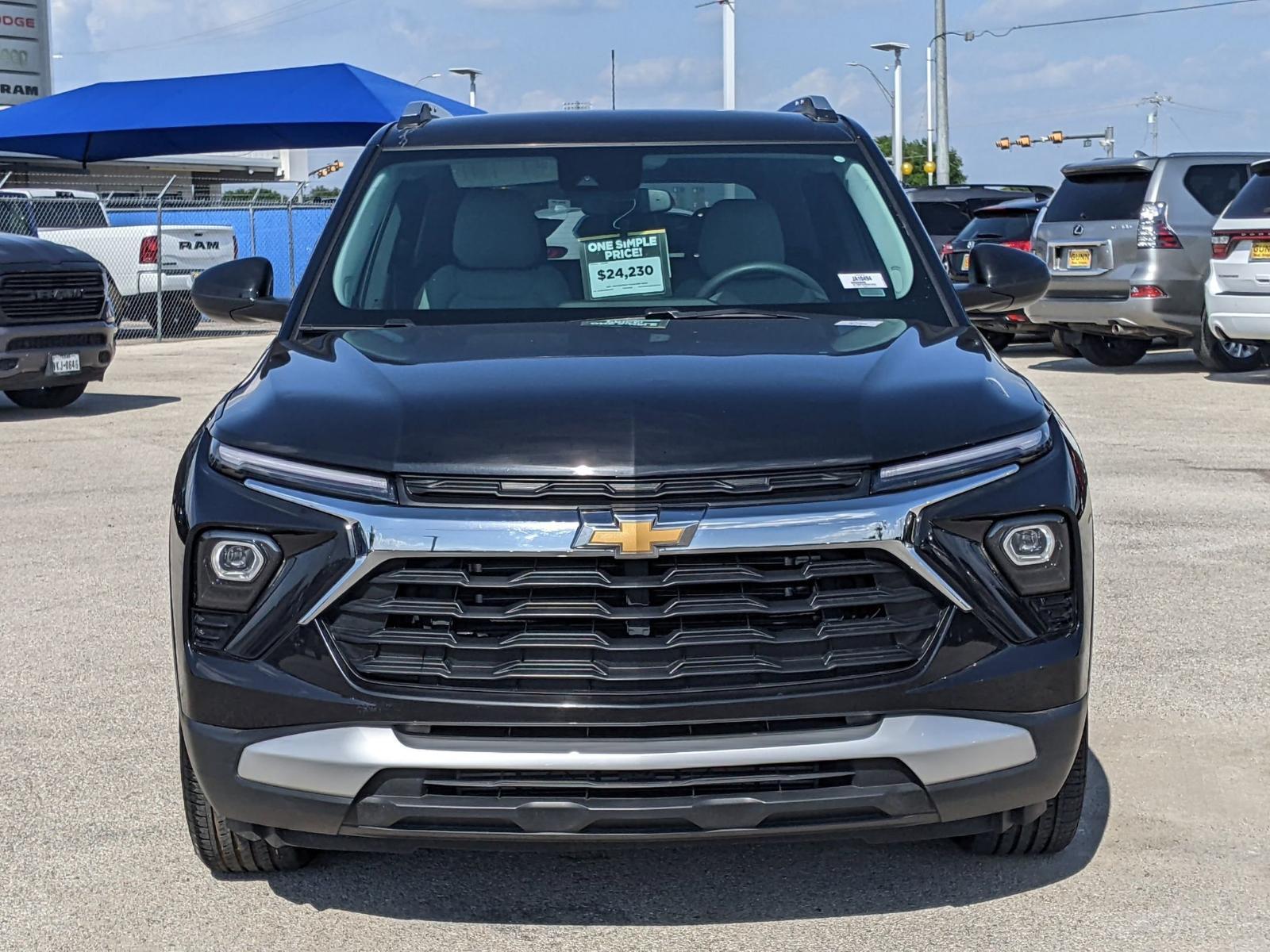 2024 Chevrolet Trailblazer Vehicle Photo in Seguin, TX 78155