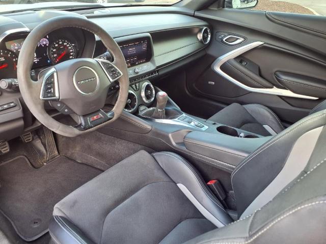 2019 Chevrolet Camaro Vehicle Photo in HENDERSON, NC 27536-2966