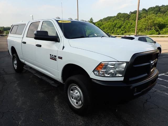 2017 Ram 2500 Vehicle Photo in ZELIENOPLE, PA 16063-2910