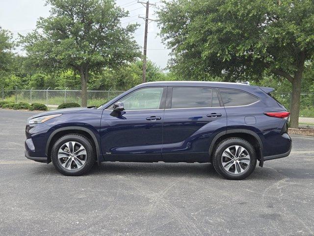 2022 Toyota Highlander Vehicle Photo in Decatur, TX 76234