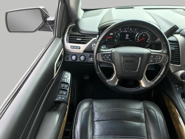 2017 GMC Yukon XL Vehicle Photo in GREEN BAY, WI 54303-3330
