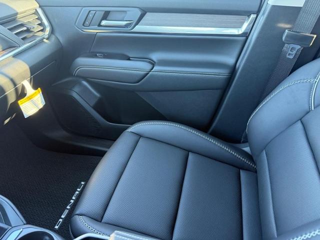 2026 GMC Terrain Vehicle Photo in COLUMBIA, MO 65203-3903