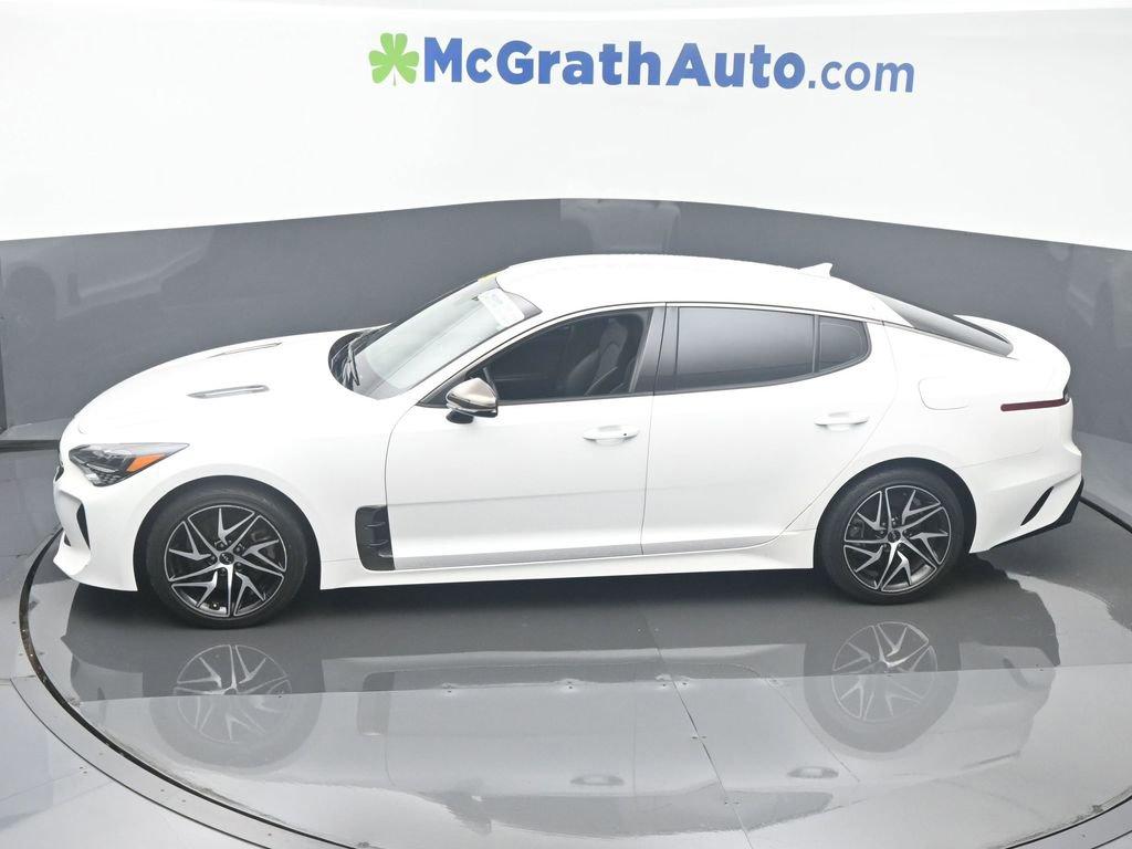 2022 Kia Stinger Vehicle Photo in Cedar Rapids, IA 52402