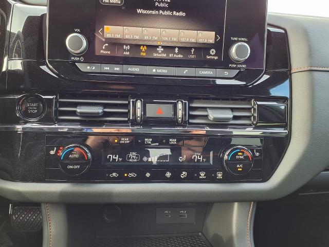 2025 Nissan Pathfinder Vehicle Photo in Oshkosh, WI 54904