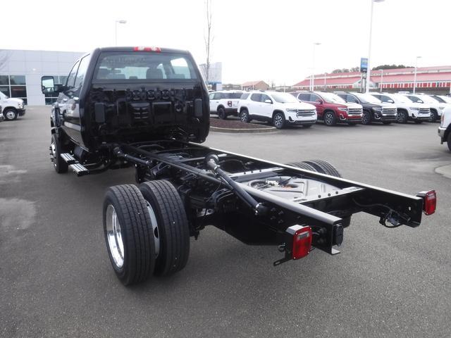 2024 Chevrolet Silverado Chassis Cab Vehicle Photo in JASPER, GA 30143-8655