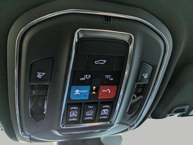 2024 Jeep Grand Cherokee L Vehicle Photo in Oshkosh, WI 54901