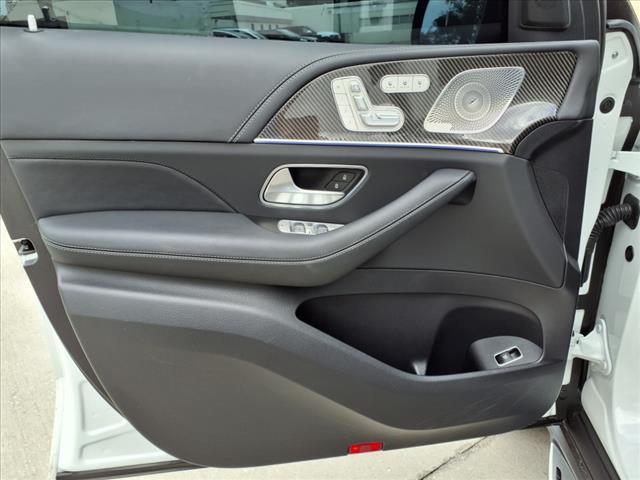 2024 Mercedes-Benz GLS Vehicle Photo in TAMPA, FL 33612-3404