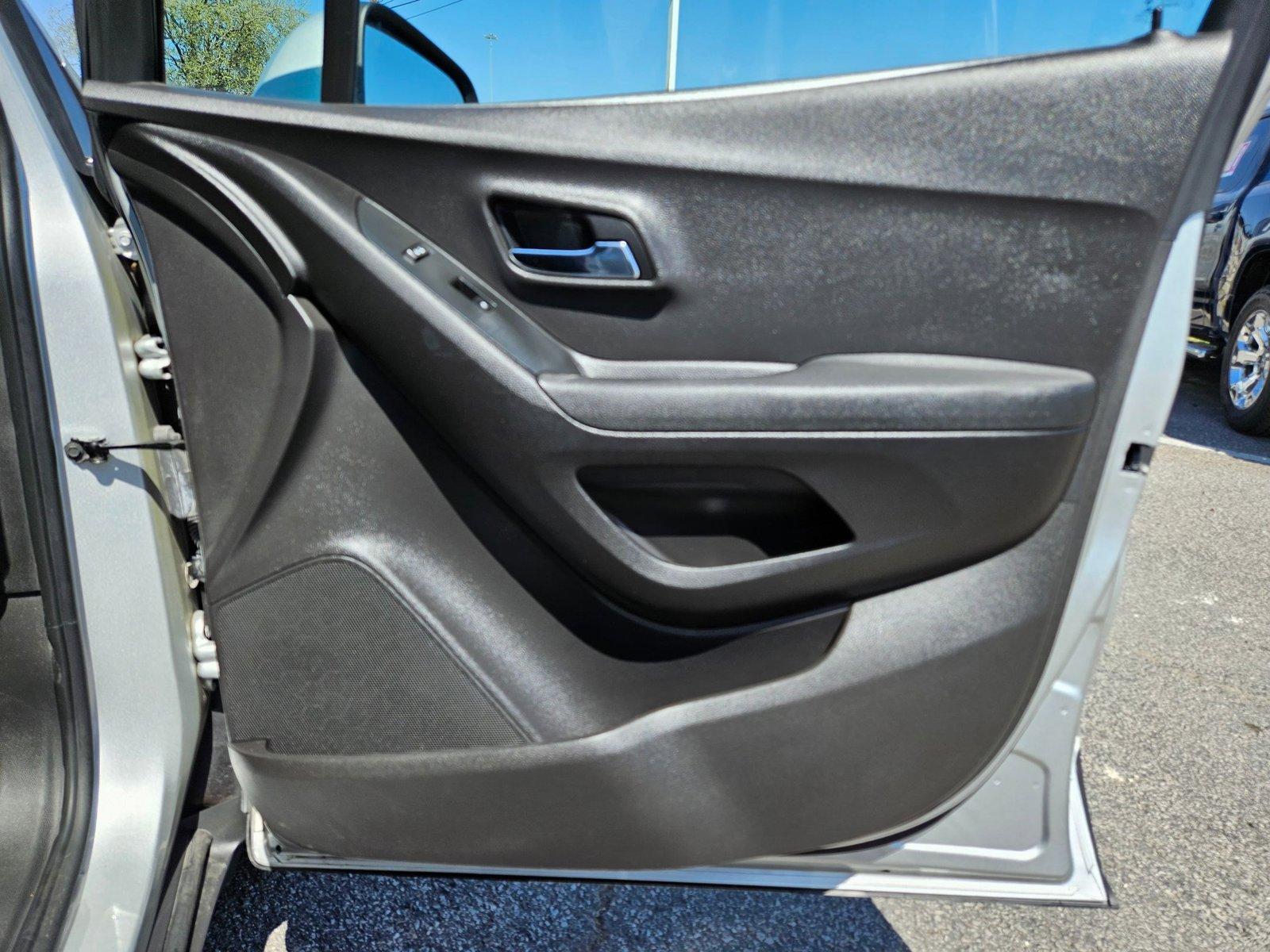 2017 Chevrolet Trax Vehicle Photo in AUSTIN, TX 78759-4154