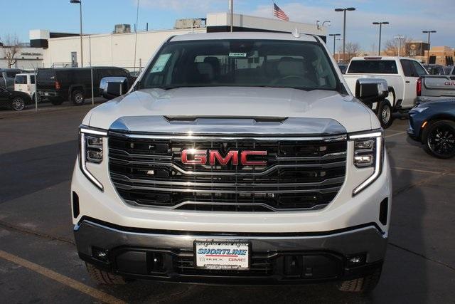 2025 GMC Sierra 1500 Vehicle Photo in AURORA, CO 80012-4011
