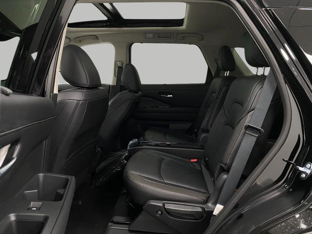 2025 Nissan Pathfinder Vehicle Photo in Appleton, WI 54913