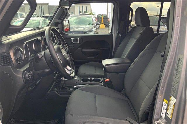 2020 Jeep Gladiator Vehicle Photo in INDEPENDENCE, MO 64055-1377