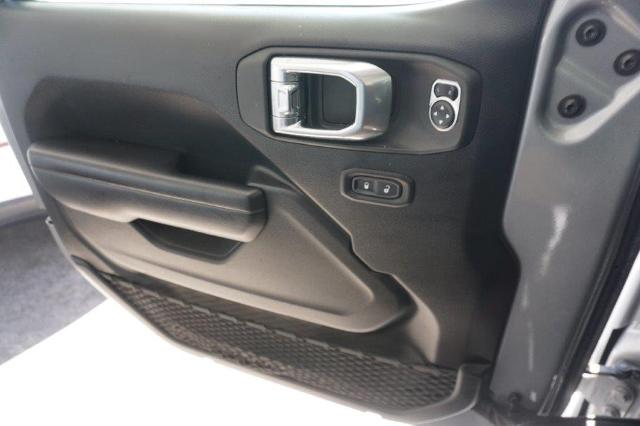 2021 Jeep Wrangler Vehicle Photo in FAIRMONT, WV 26554-2318