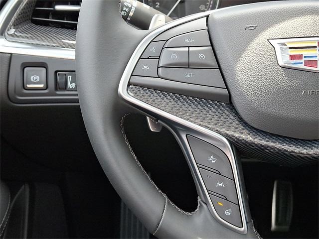 2025 Cadillac XT5 Vehicle Photo in ALLENTOWN, PA 18103-7399