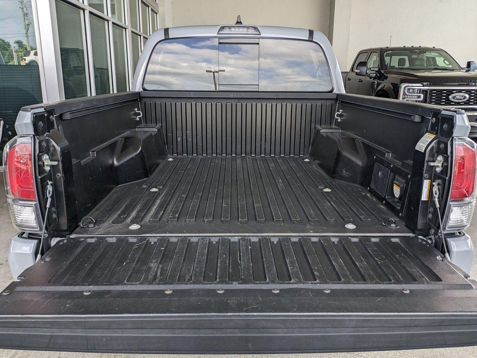 2021 Toyota Tacoma 2WD Vehicle Photo in Bradenton, FL 34207