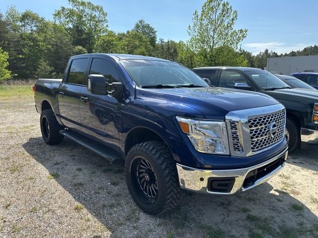 2018 Nissan Titan Vehicle Photo in SEAFORD, DE 19973-8463