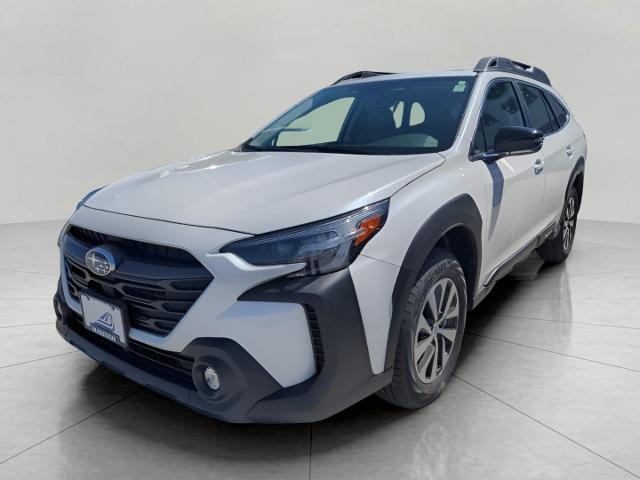 2025 Subaru Outback Vehicle Photo in Green Bay, WI 54304