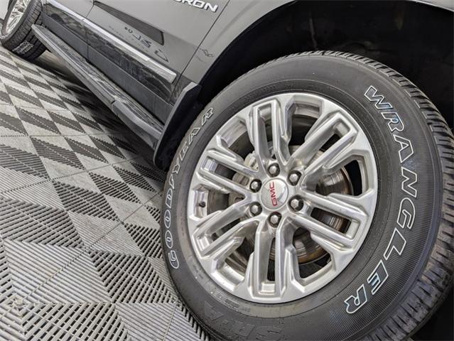 2023 GMC Yukon XL Vehicle Photo in ENGLEWOOD, CO 80113-6708