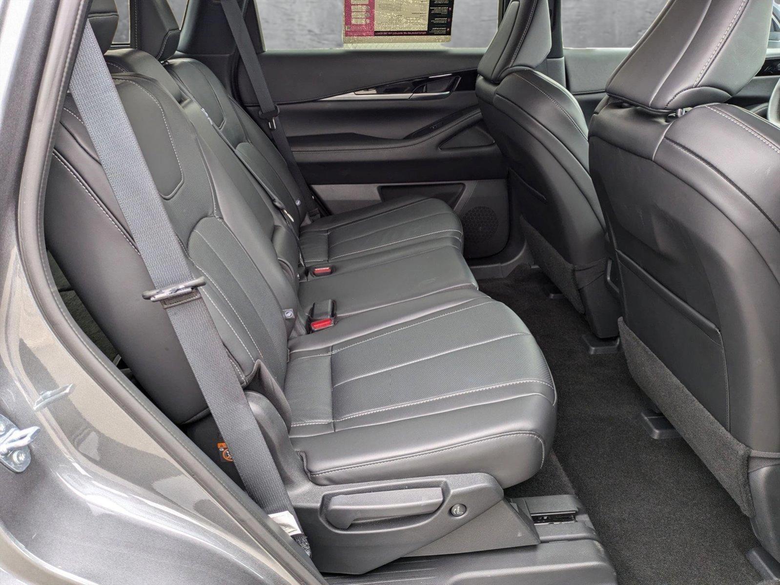 2025 INFINITI QX60 Vehicle Photo in Valencia, CA 91355-1794