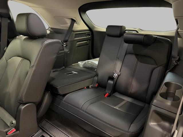 2025 Mazda CX-90 Vehicle Photo in Green Bay, WI 54304