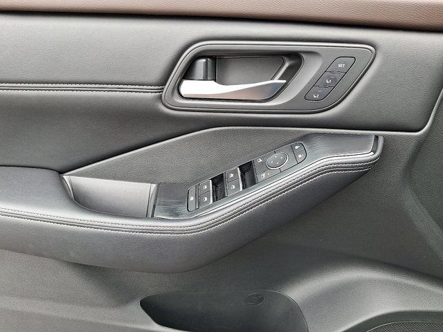 2022 Nissan Rogue Vehicle Photo in Philadelphia, PA 19116