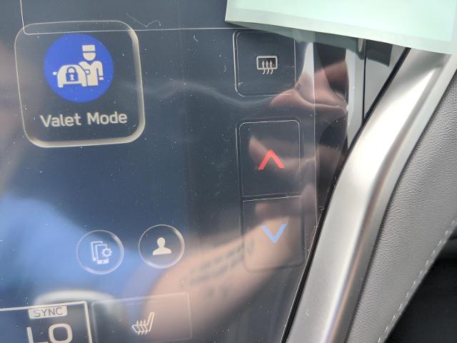 2025 Subaru Outback Vehicle Photo in Green Bay, WI 54304