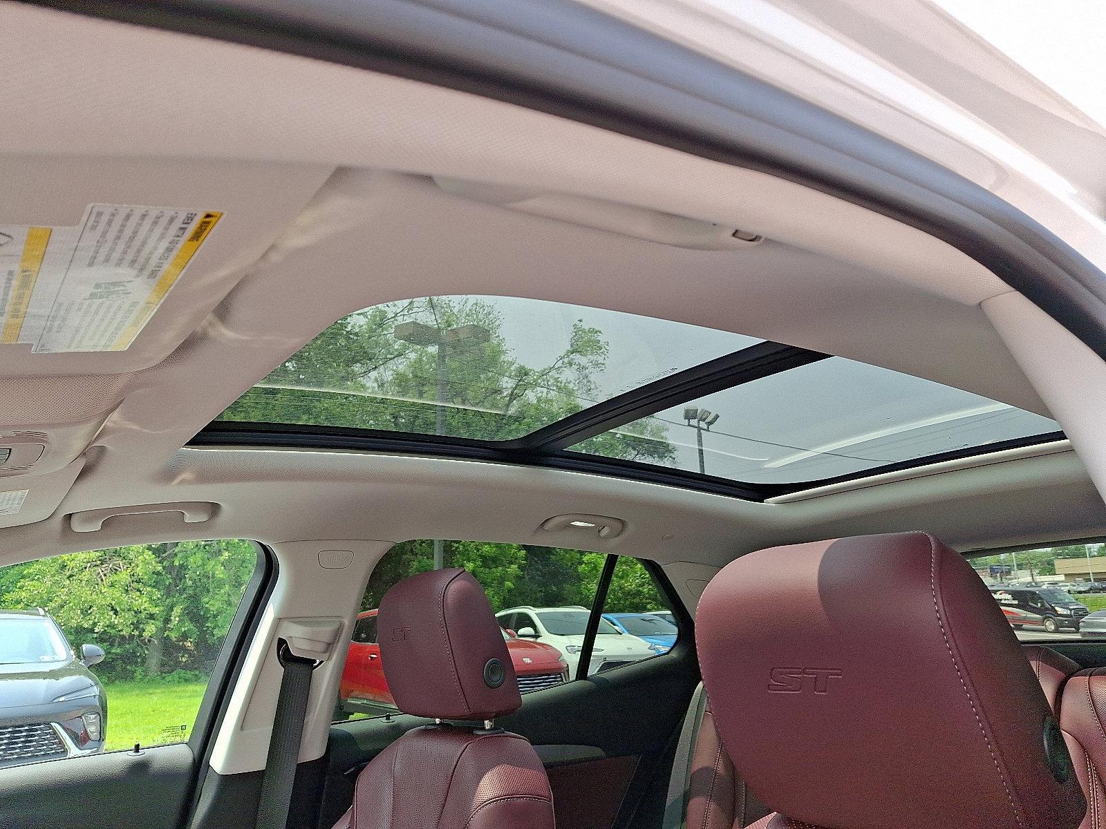 2025 Buick Envision Vehicle Photo in HARRISBURG, PA 17111-1033