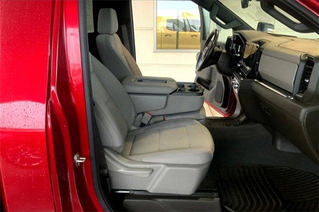 2024 GMC Sierra 2500 HD Vehicle Photo in TOPEKA, KS 66609-0000