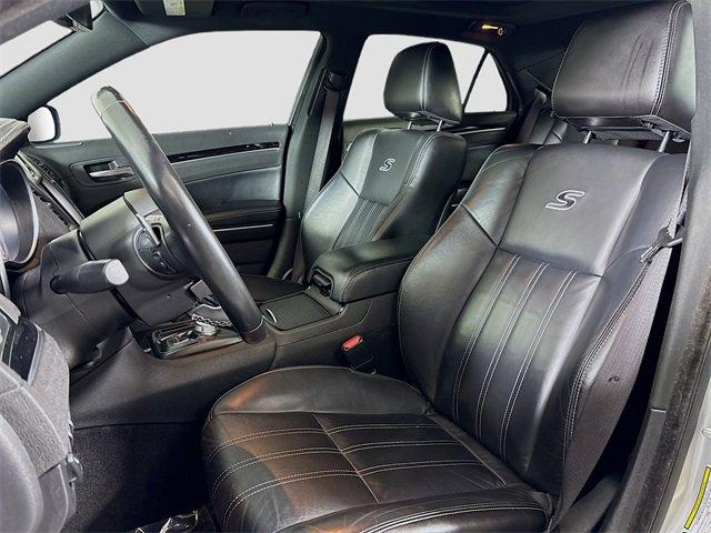 2022 Chrysler 300 Vehicle Photo in PUYALLUP, WA 98371-4149