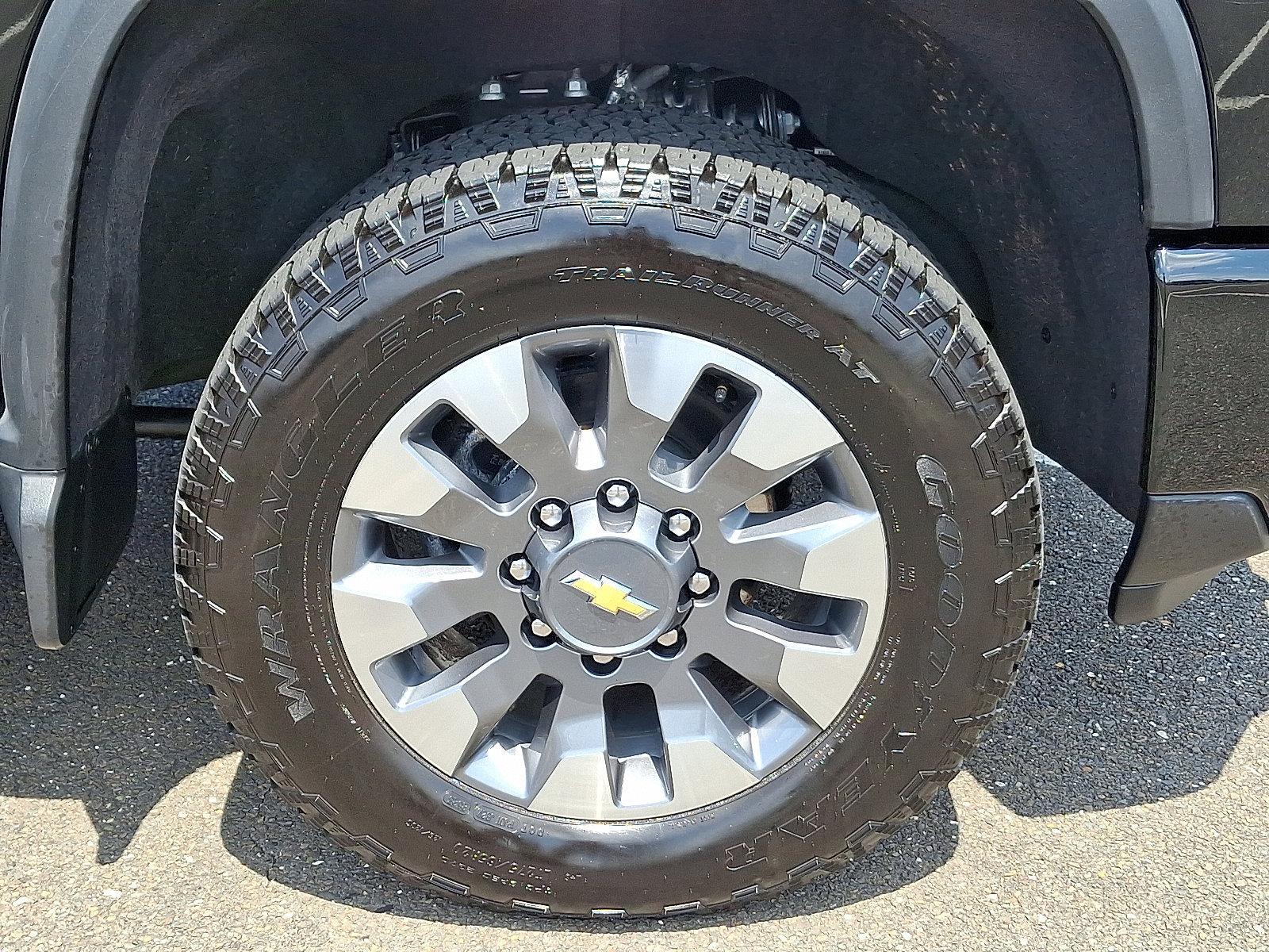 2024 Chevrolet Silverado 2500 HD Vehicle Photo in Trevose, PA 19053