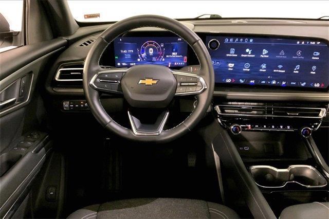 2024 Chevrolet Traverse Vehicle Photo in KANSAS CITY, MO 64114-4502