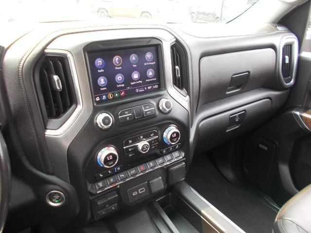 2023 GMC Sierra 2500 HD Vehicle Photo in LOWELL, MA 01852-4336
