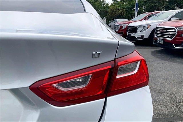 2018 Chevrolet Malibu Vehicle Photo in INDEPENDENCE, MO 64055-1377