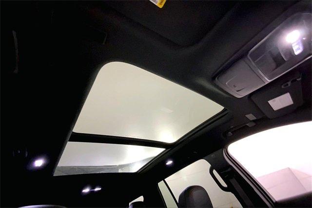 2024 Chevrolet Traverse Vehicle Photo in KANSAS CITY, MO 64114-4502