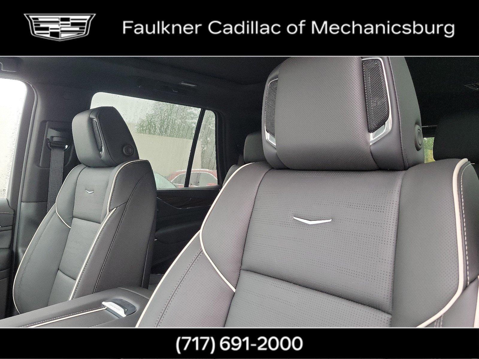 2024 Cadillac Escalade Vehicle Photo in MECHANICSBURG, PA 17050-1707