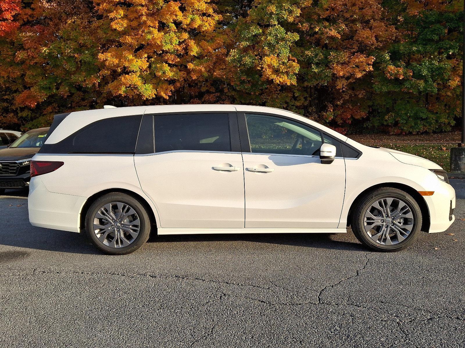 2025 Honda Odyssey Vehicle Photo in Harrisburg, PA 17111