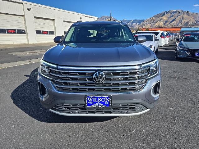 Used 2024 Volkswagen Atlas SE w/Tech with VIN 1V2HR2CA8RC538738 for sale in Logan, UT