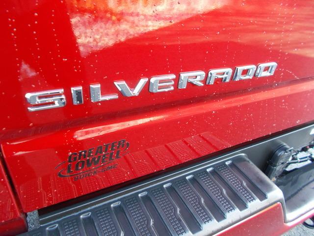 2021 Chevrolet Silverado 1500 Vehicle Photo in LOWELL, MA 01852-4336