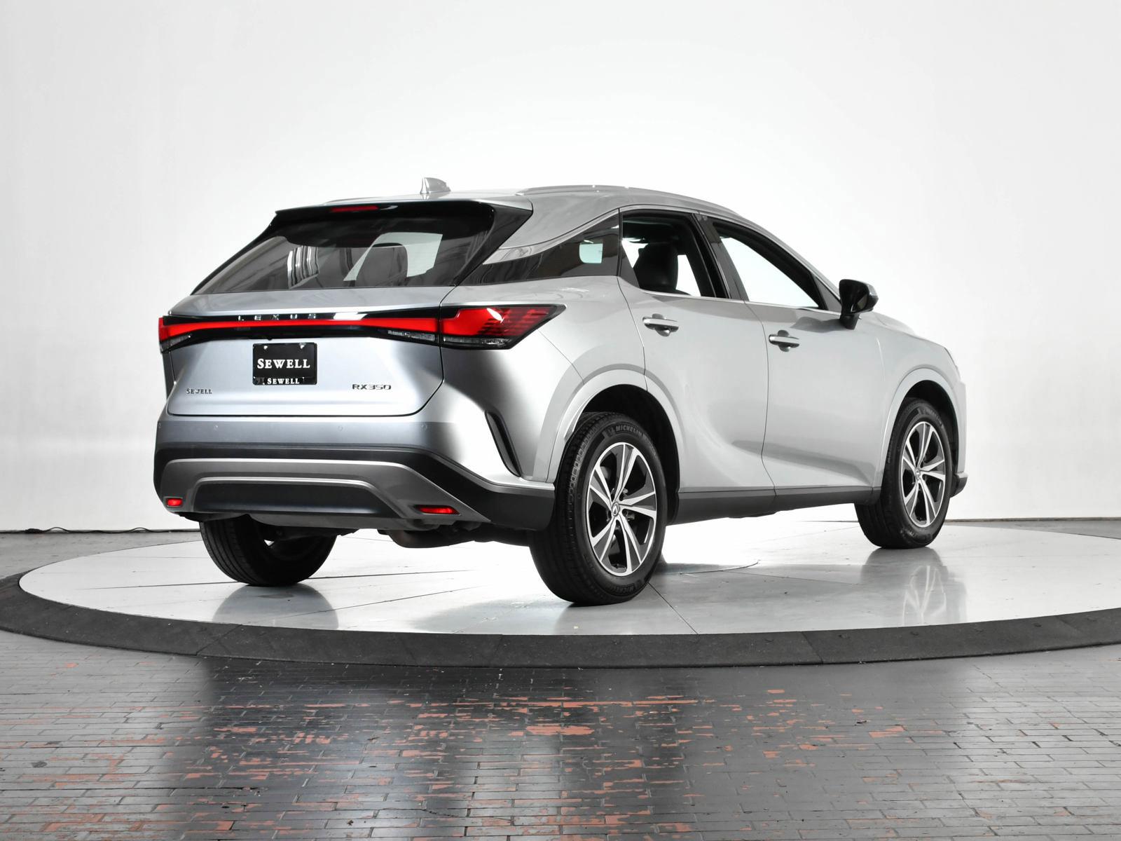 2024 Lexus RX 350 Vehicle Photo in DALLAS, TX 75235