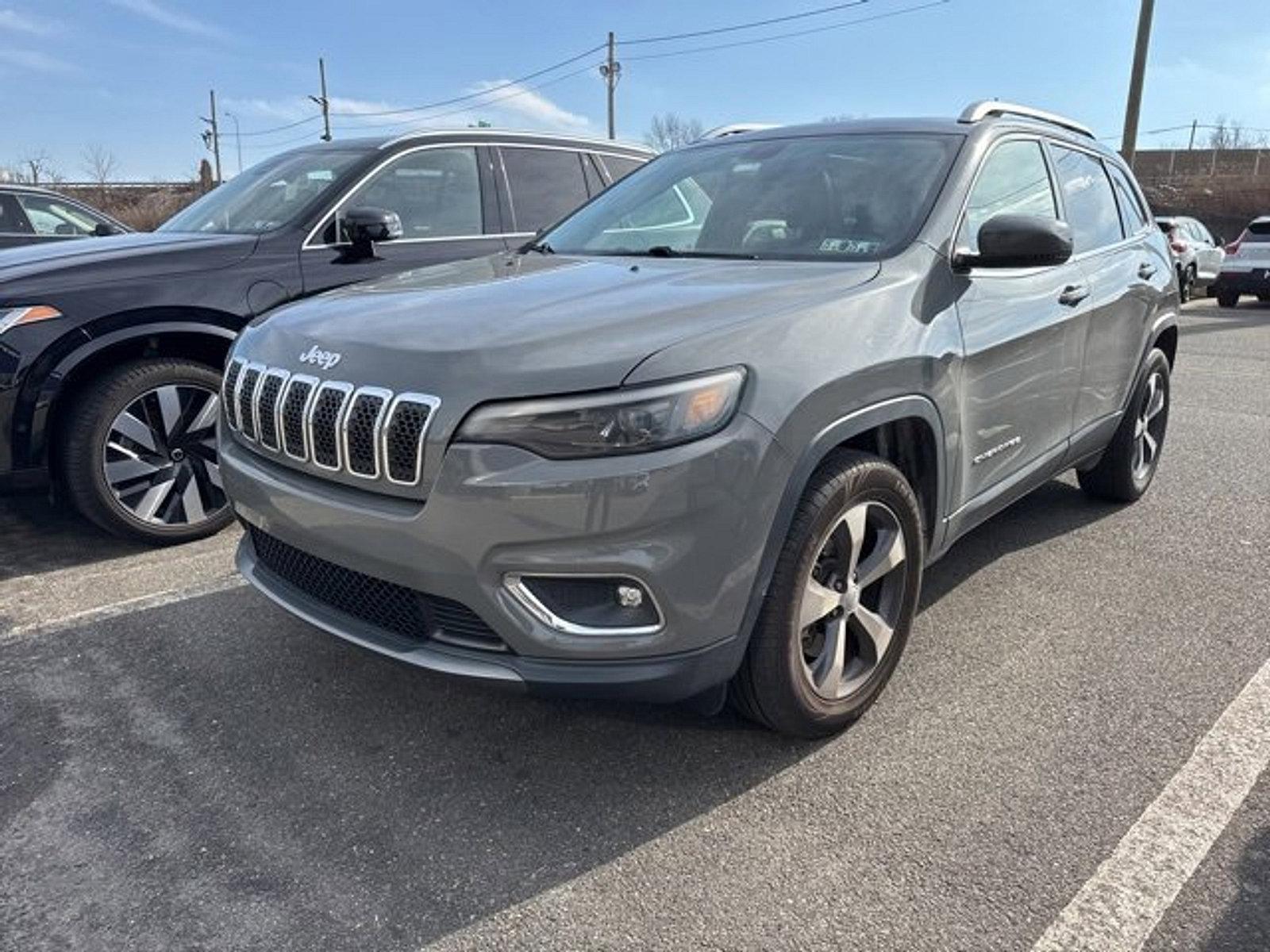 2019 Jeep Cherokee Vehicle Photo in Trevose, PA 19053