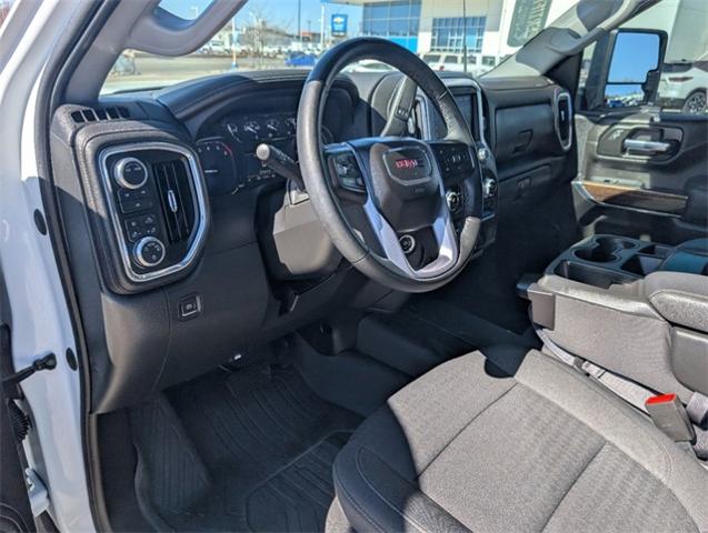 2023 GMC Sierra 2500 HD Vehicle Photo in ENGLEWOOD, CO 80113-6708