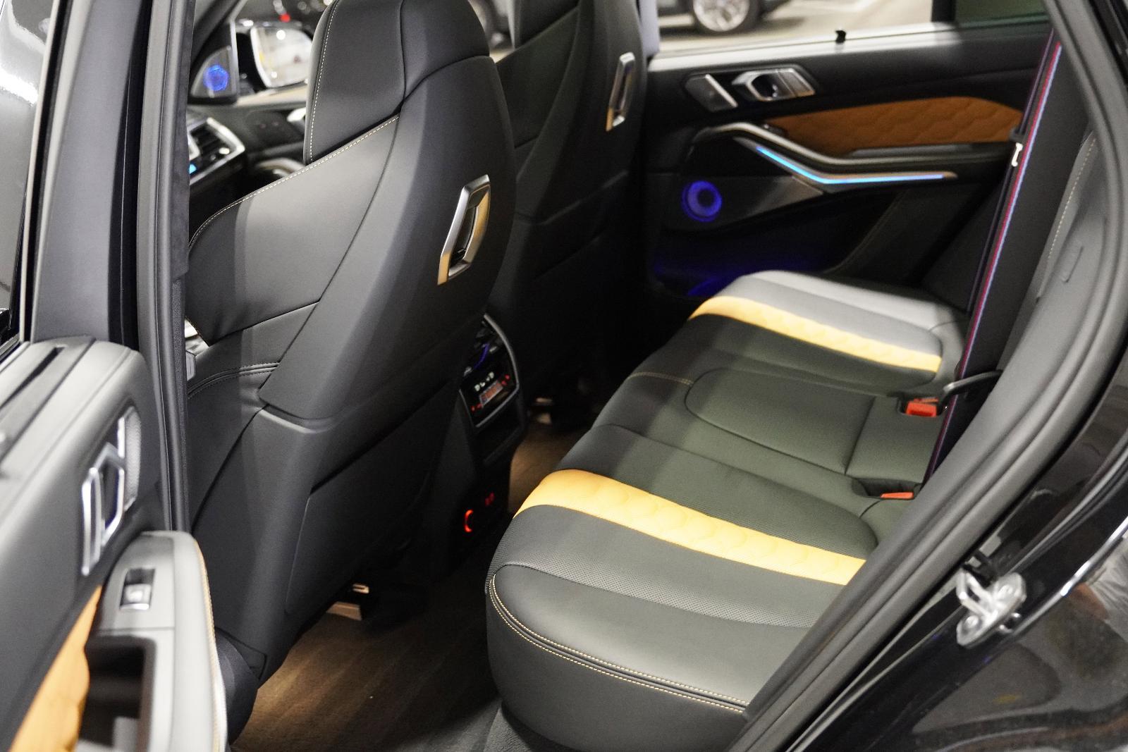 2024 BMW X5 M Vehicle Photo in GRAPEVINE, TX 76051