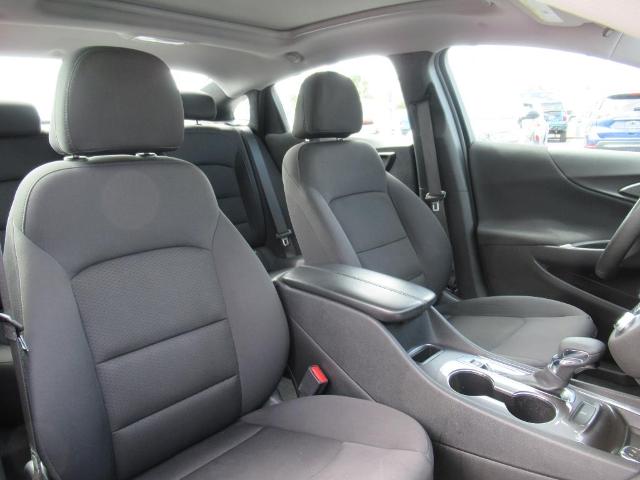2022 Chevrolet Malibu Vehicle Photo in LEESBURG, FL 34788-4022