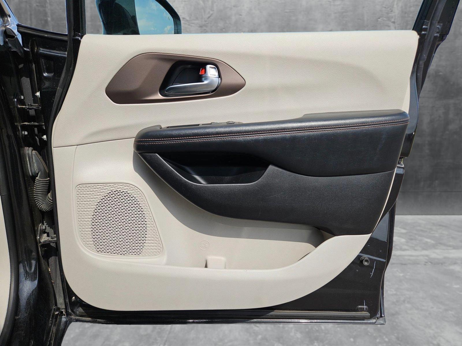 2019 Chrysler Pacifica Vehicle Photo in Austin, TX 78728