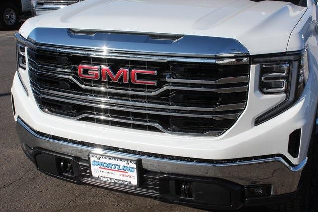 2025 GMC Sierra 1500 Vehicle Photo in AURORA, CO 80012-4011