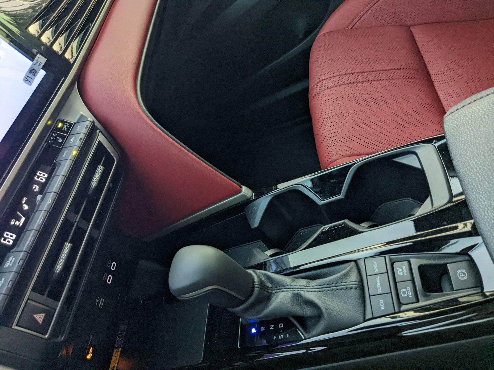 2025 Toyota Camry Vehicle Photo in Davie, FL 33331