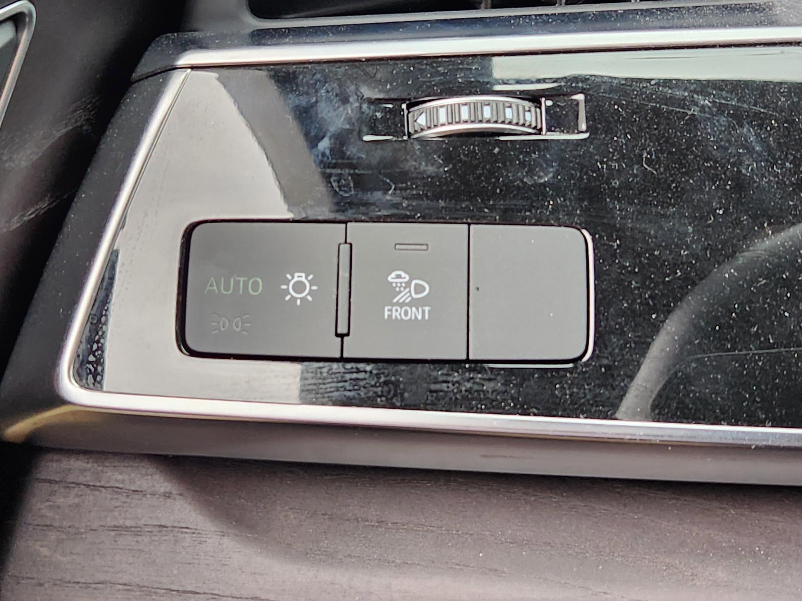 2022 Audi Q7 Vehicle Photo in PLANO, TX 75024