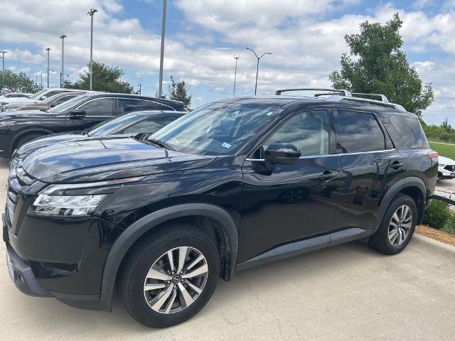 2022 Nissan Pathfinder Vehicle Photo in Grapevine, TX 76051