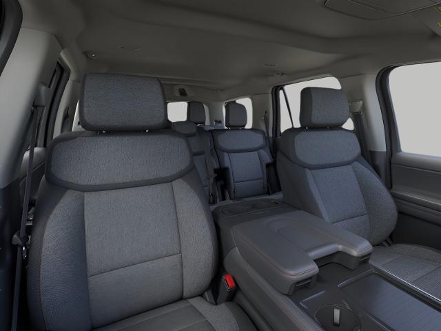 2025 Ford Expedition Vehicle Photo in Green Bay, WI 54304